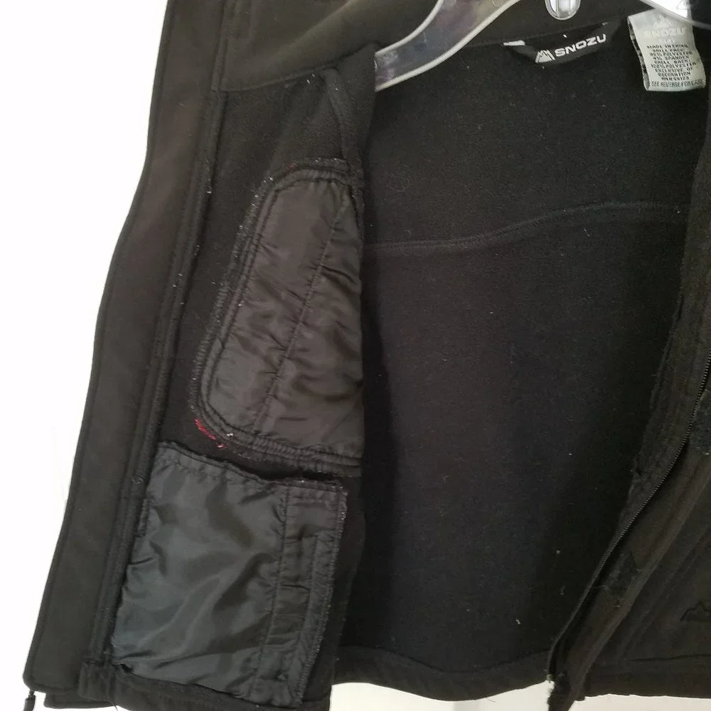 Snozu Boys size 4 winter Jacket